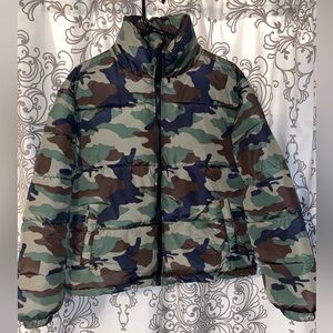 Forever 21 Camo puffer jacket